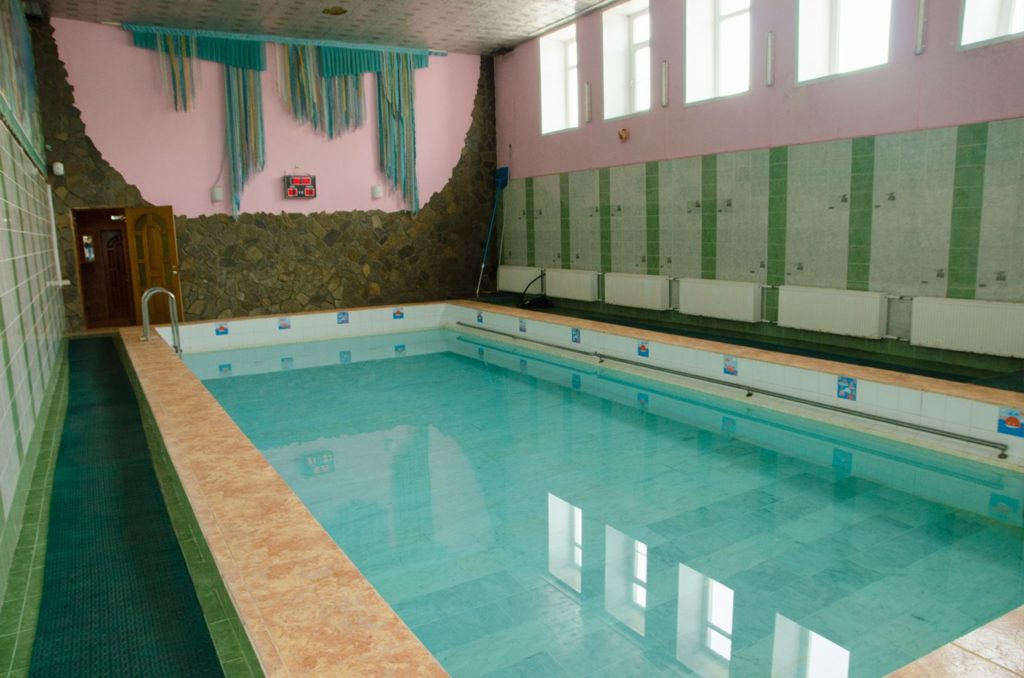 фото бассейн юбилейный Челябинск